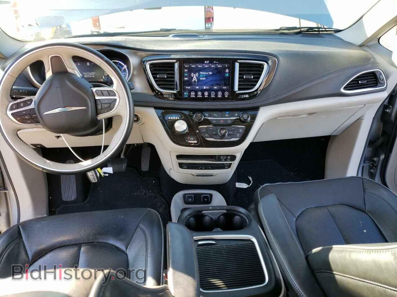2018 CHRYSLER PACIFICA - VIN: 2C4RC1N72JR230415 - Фото 8