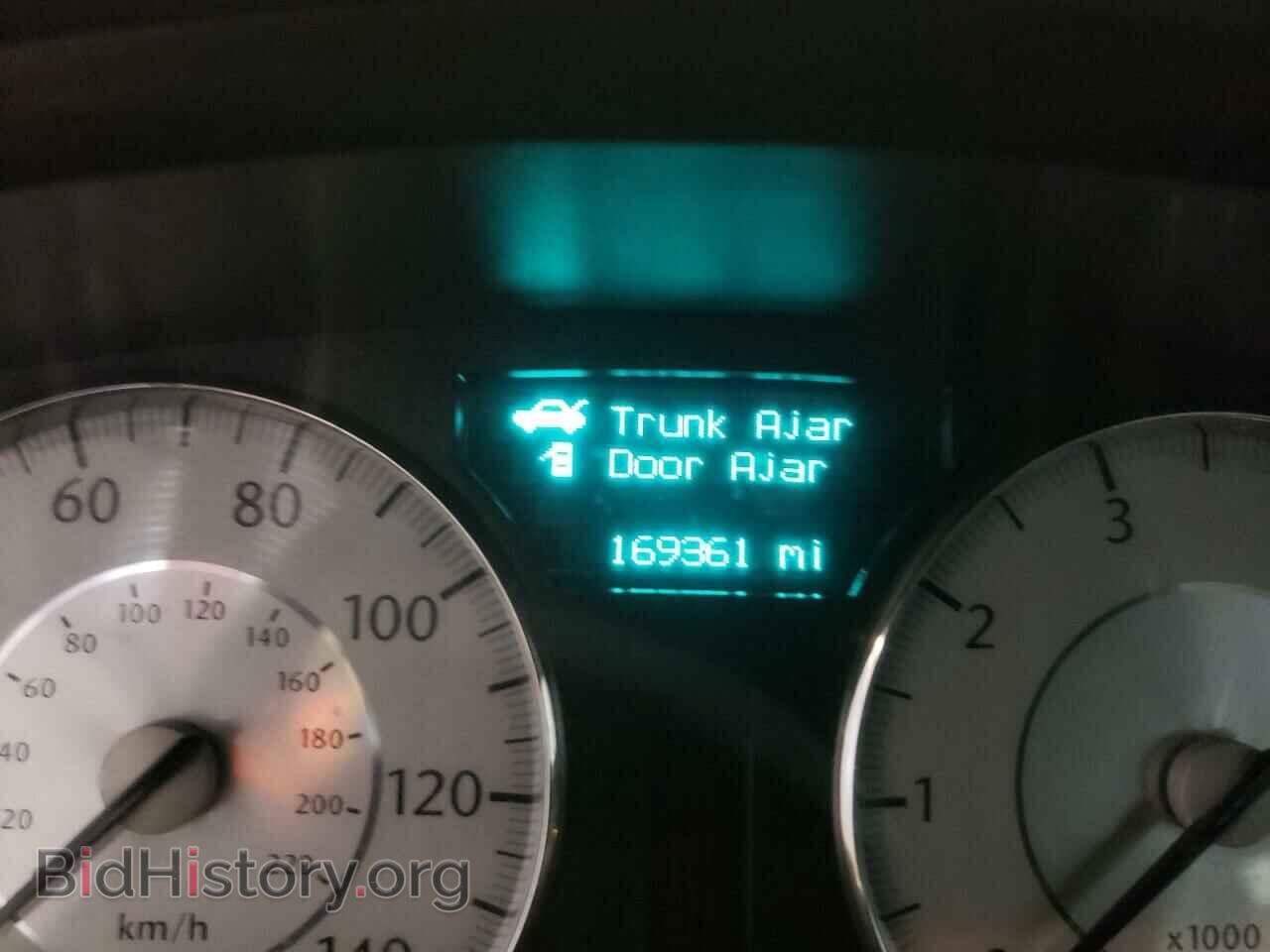 2010 CHRYSLER 300 - VIN: 2C3CK3CV9AH211506 - Фото 9