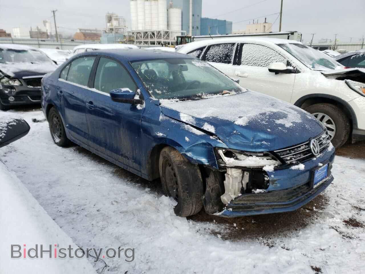 2017 VOLKSWAGEN JETTA - VIN: 3VW2B7AJ2HM383805 - Фото 4