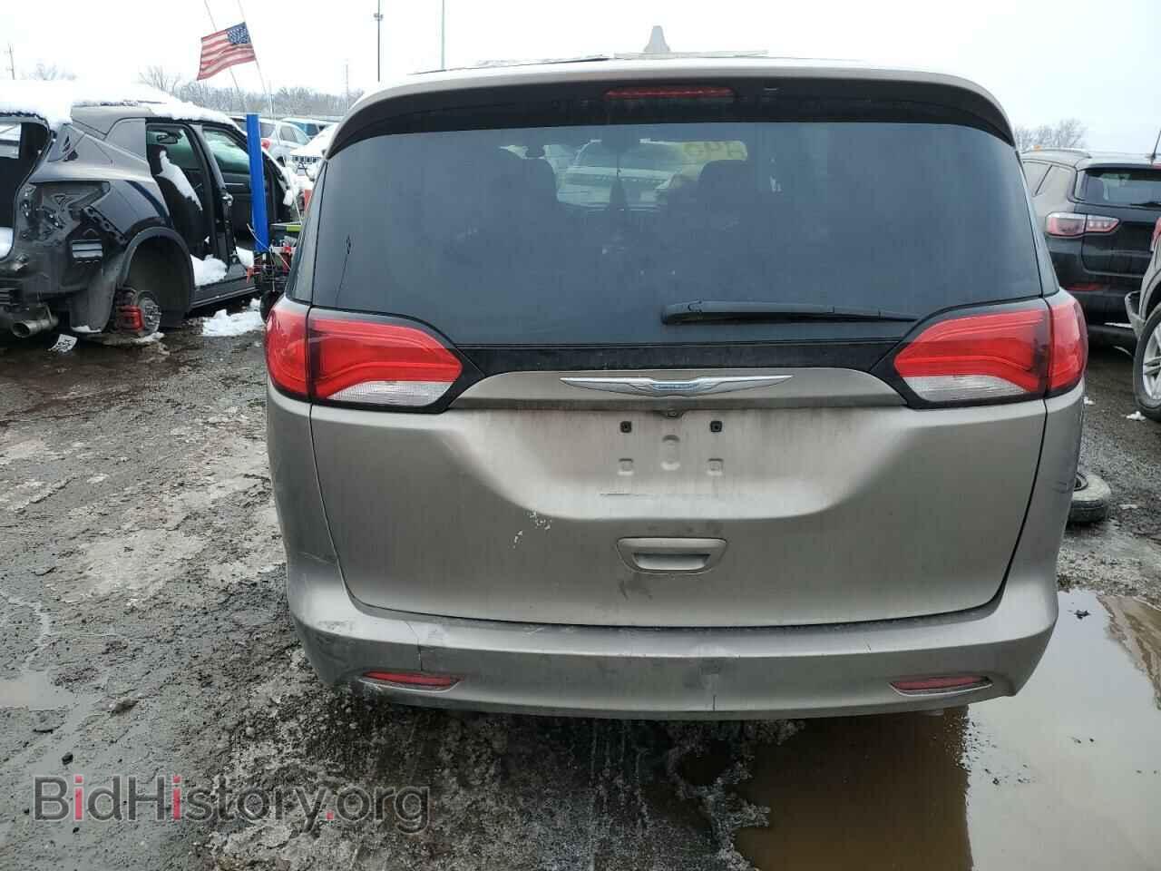 2017 CHRYSLER PACIFICA - VIN: 2C4RC1DGXHR644988 - Photo 6