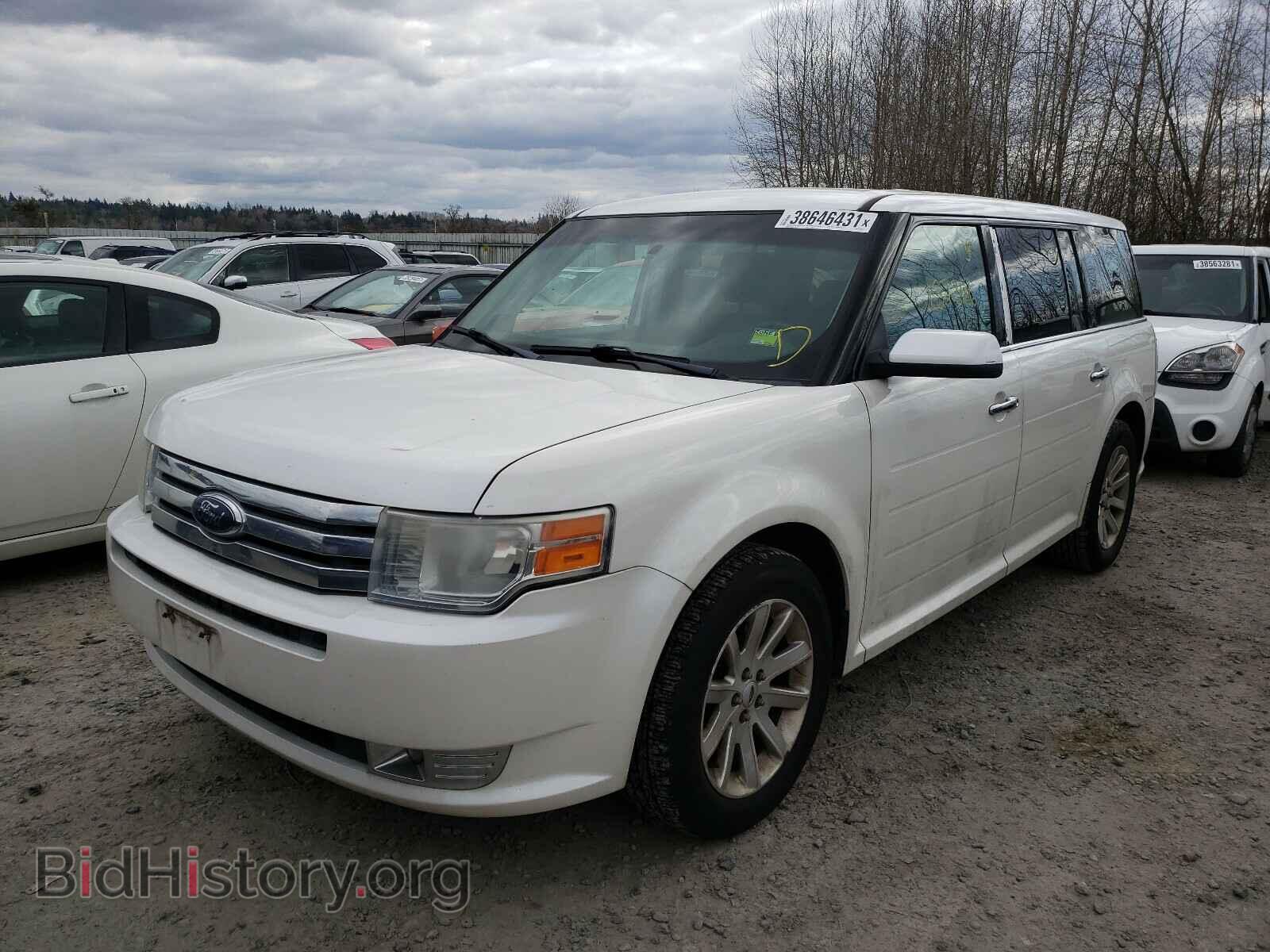 2009 FORD FLEX - VIN: 2FMEK62C69BA62651 - Фото 2