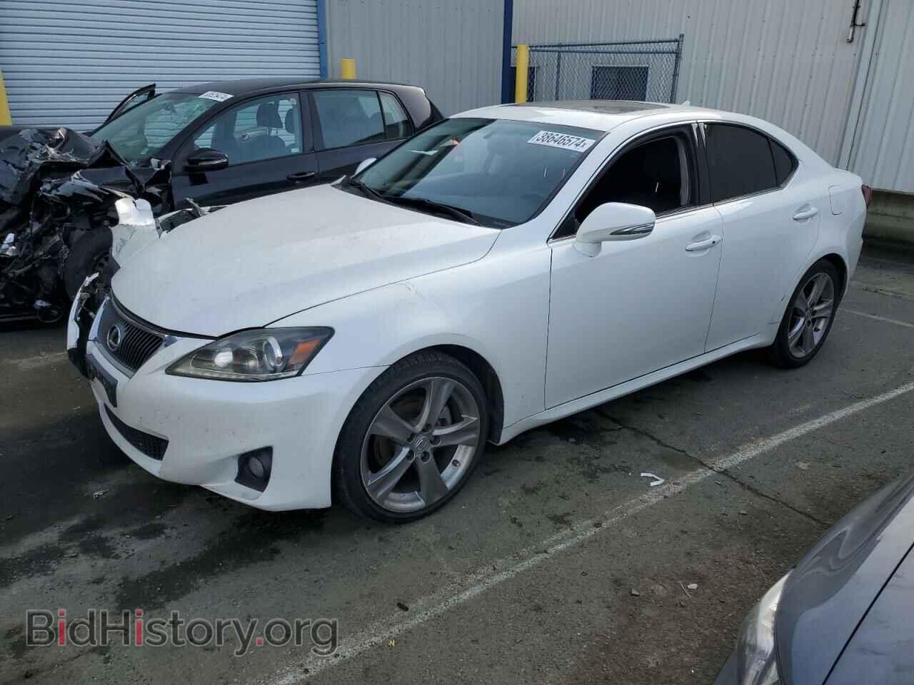 Photo JTHBF5C25C5159328 - LEXUS IS 2012