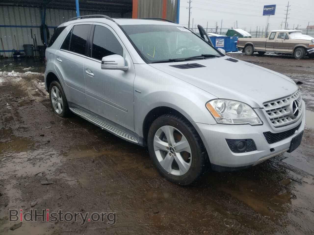 Photo 4JGBB2FB2BA709898 - MERCEDES-BENZ M-CLASS 2011