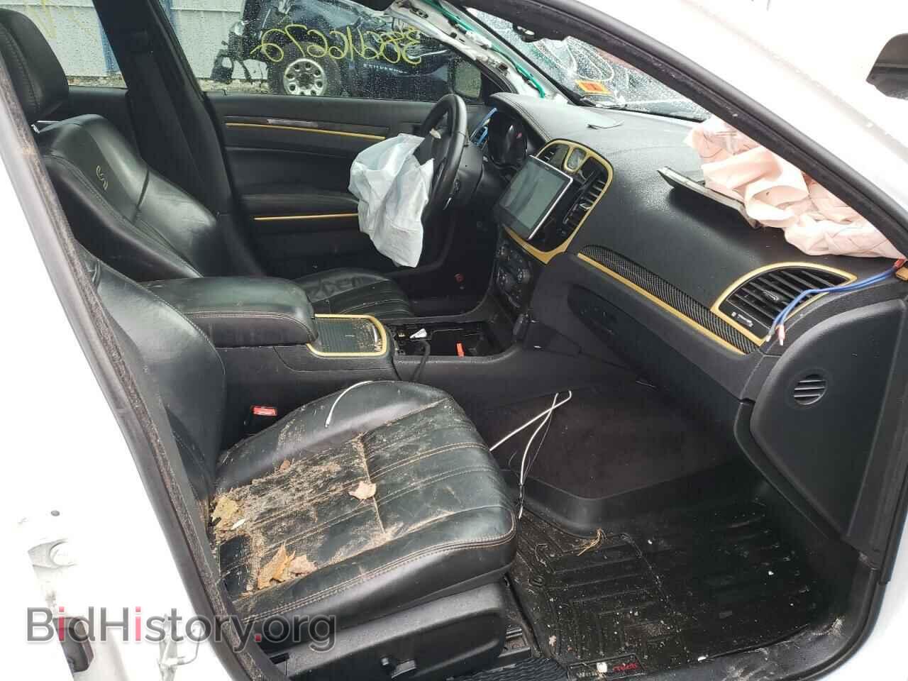 2016 CHRYSLER 300 - VIN: 2C3CCAGG6GH278330 - Фото 5
