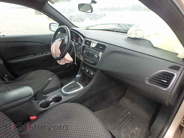 2013 CHRYSLER 200 - VIN: 1C3CCBAB4DN641858 - Photo 5
