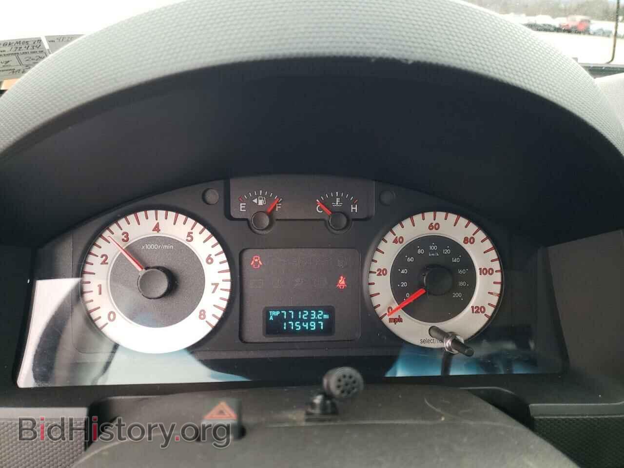 2011 MAZDA TRIBUTE - VIN: 4F2CY9C78BKM05372 - Фото 9