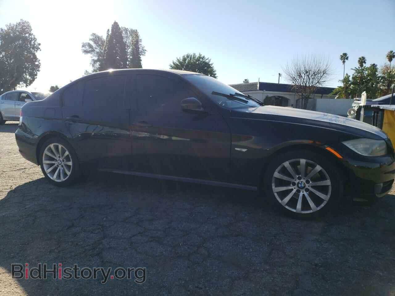2011 BMW 3 SERIES - VIN: WBAPH7C58BE678165 - Фото 4