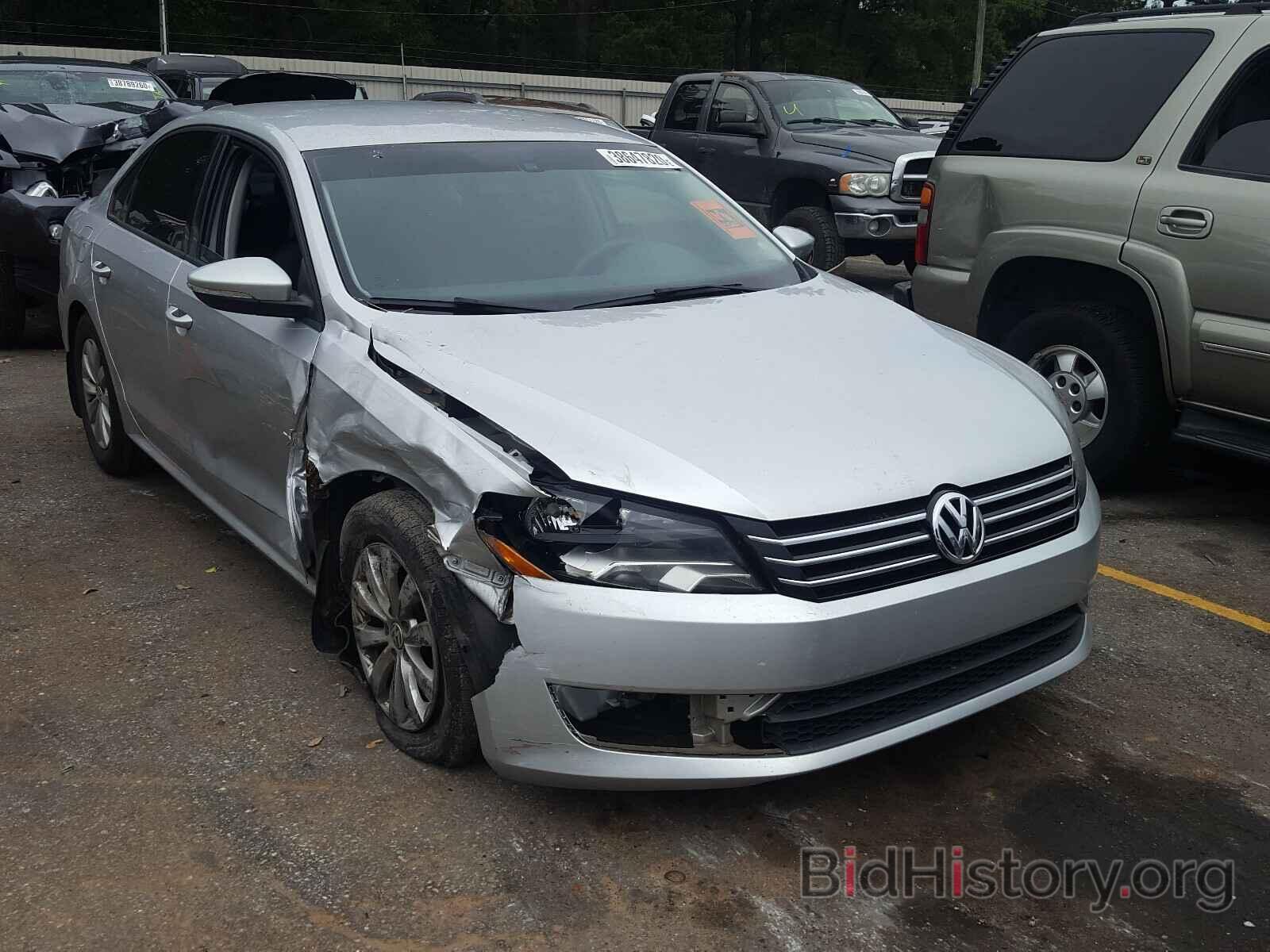 Photo 1VWAH7A39CC047526 - VOLKSWAGEN PASSAT 2012