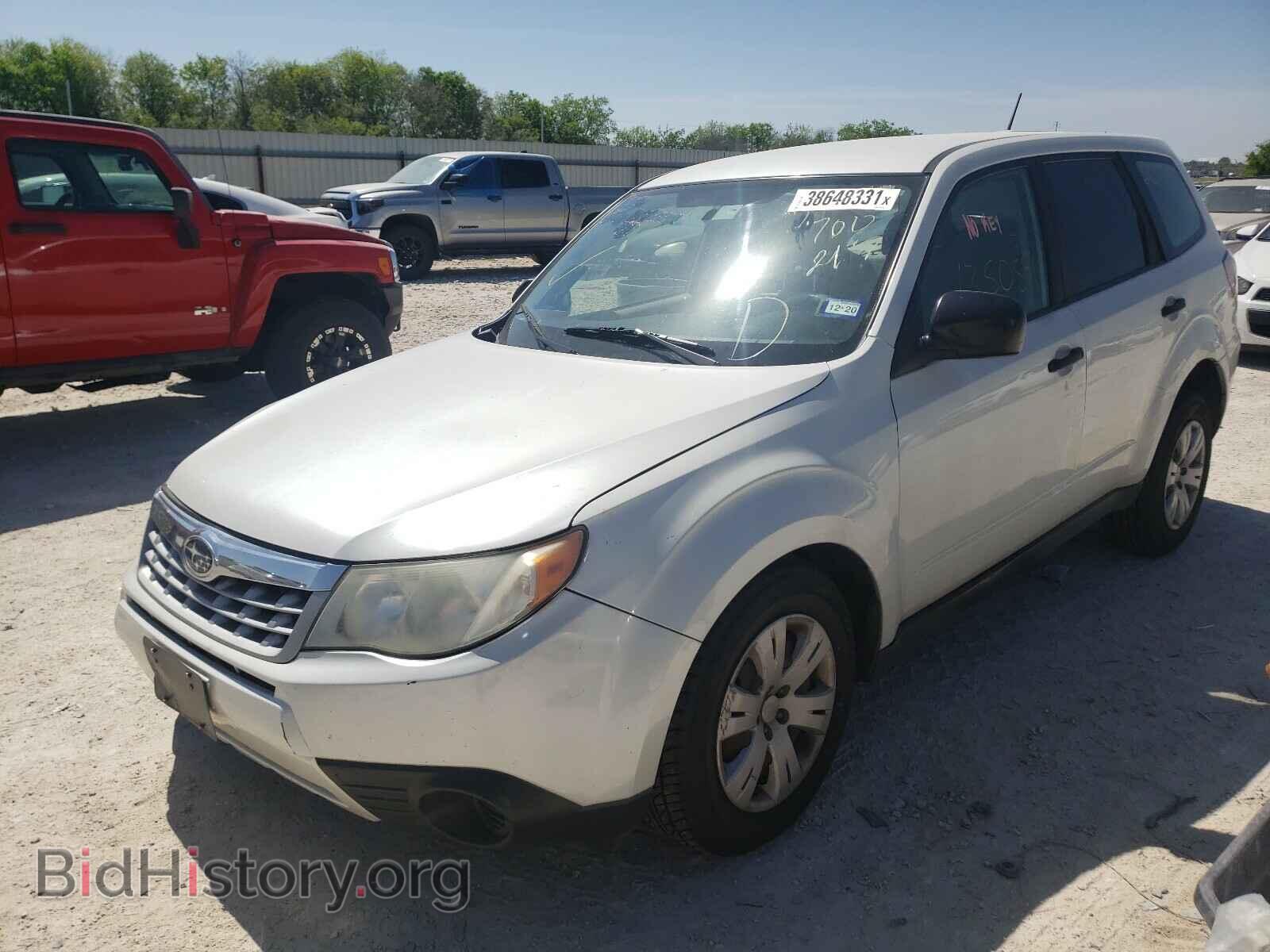2011 SUBARU FORESTER - VIN: JF2SHAAC9BH700217 - Фото 2