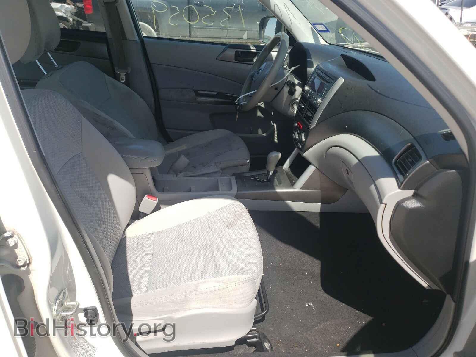2011 SUBARU FORESTER - VIN: JF2SHAAC9BH700217 - Фото 5