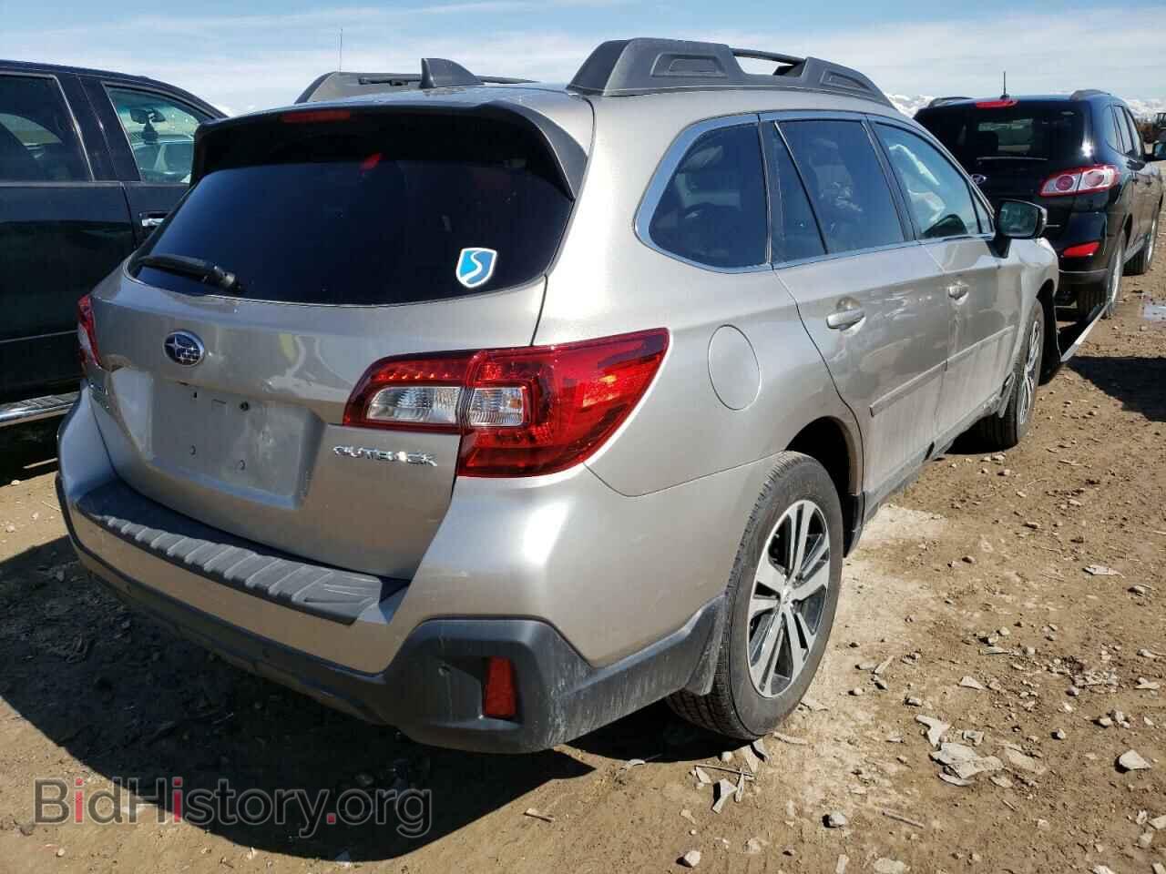 2018 SUBARU OUTBACK - VIN: 4S4BSANCXJ3218664 - Фото 4