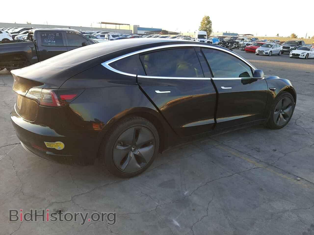 2018 TESLA MODEL 3 - VIN: 5YJ3E1EAXJF044581 - Фото 3