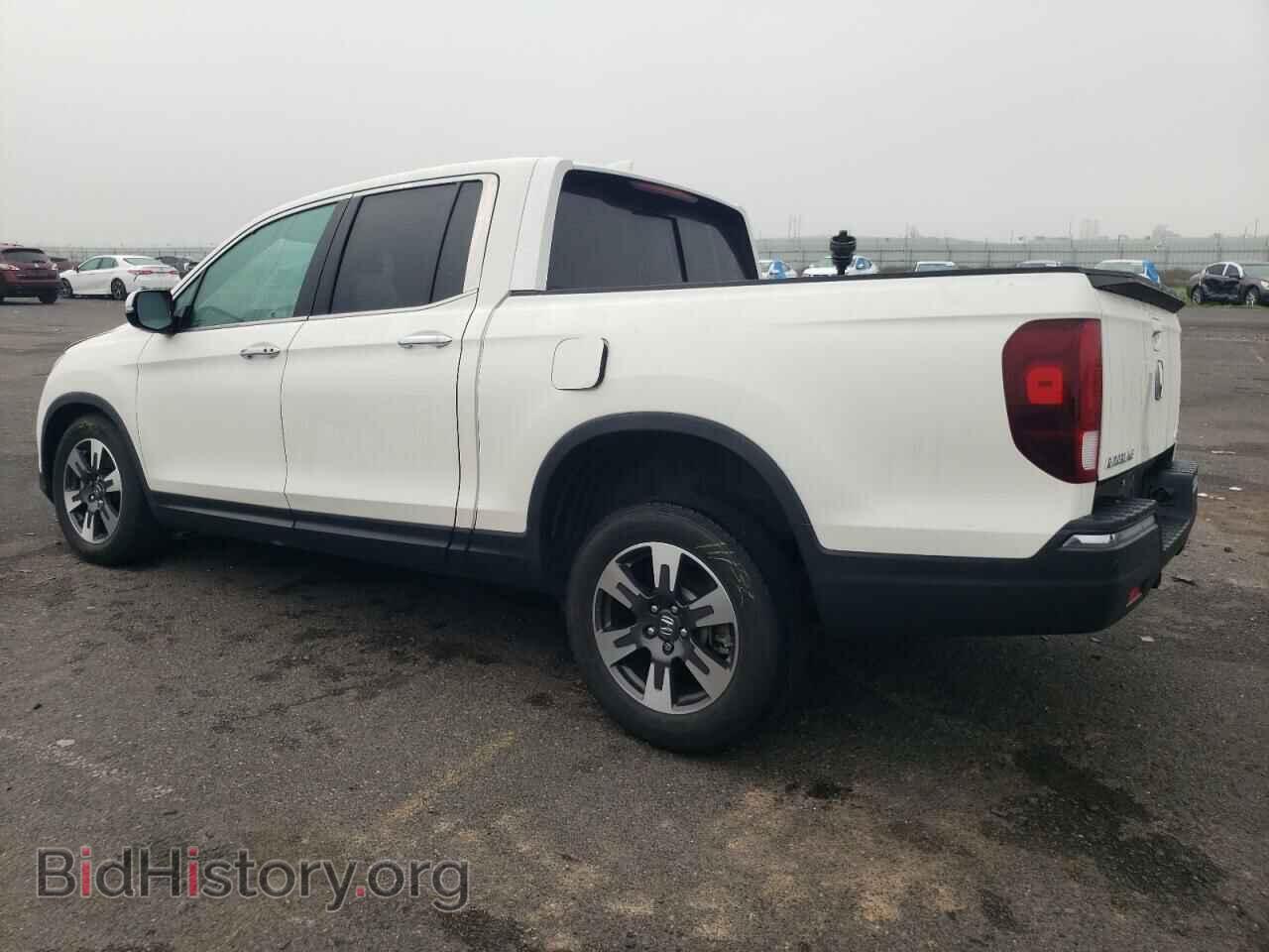 2019 HONDA RIDGELINE - VIN: 5FPYK3F76KB032871 - Фото 2