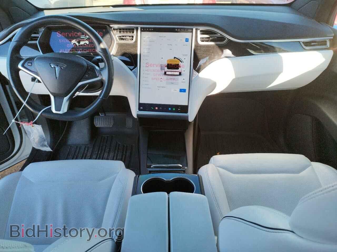 2017 TESLA MODEL X - VIN: 5YJXCBE21HF040452 - Photo 8