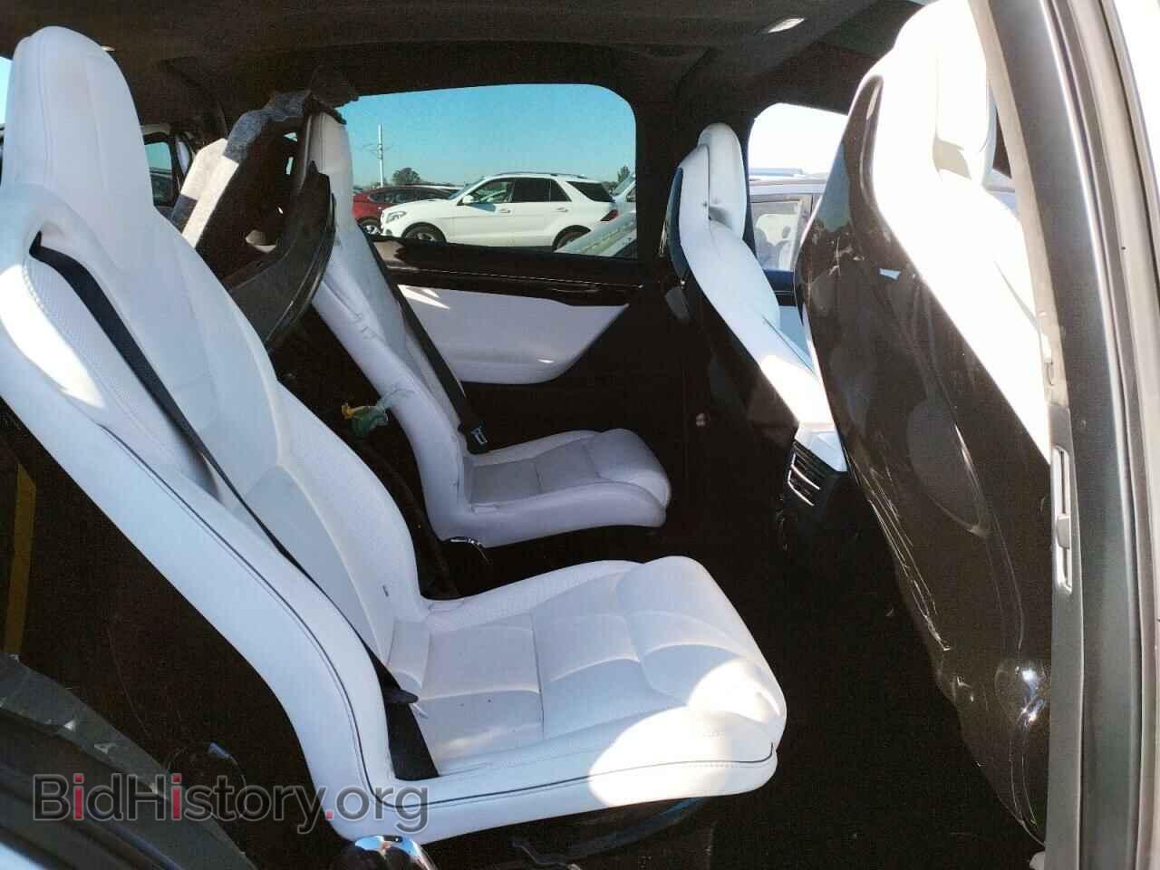 2017 TESLA MODEL X - VIN: 5YJXCBE21HF040452 - Photo 10
