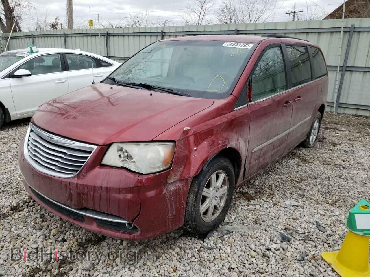 2011 CHRYSLER MINIVAN - VIN: 2A4RR8DG7BR641216 - Photo 2