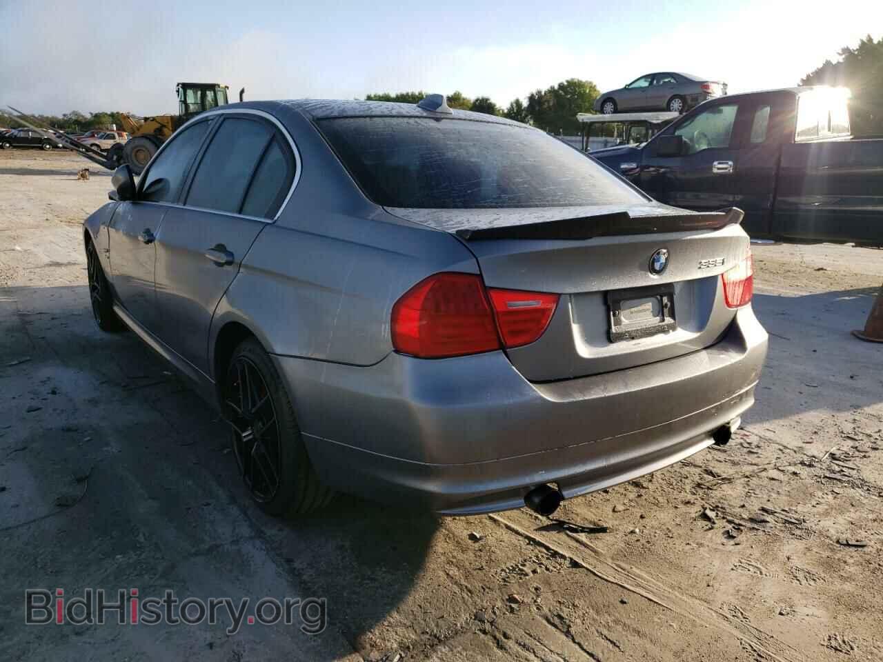 2009 BMW 3 SERIES - VIN: WBAPL33559A407220 - Фото 3