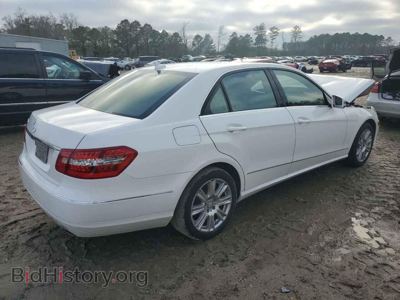 2013 MERCEDES-BENZ E-CLASS - VIN: WDDHF5KB6DA733916 - Фото 3