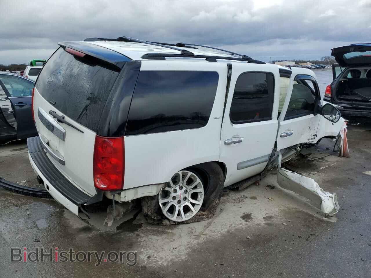 2008 GMC YUKON - VIN: 1GKFK13088J181705 - Фото 3