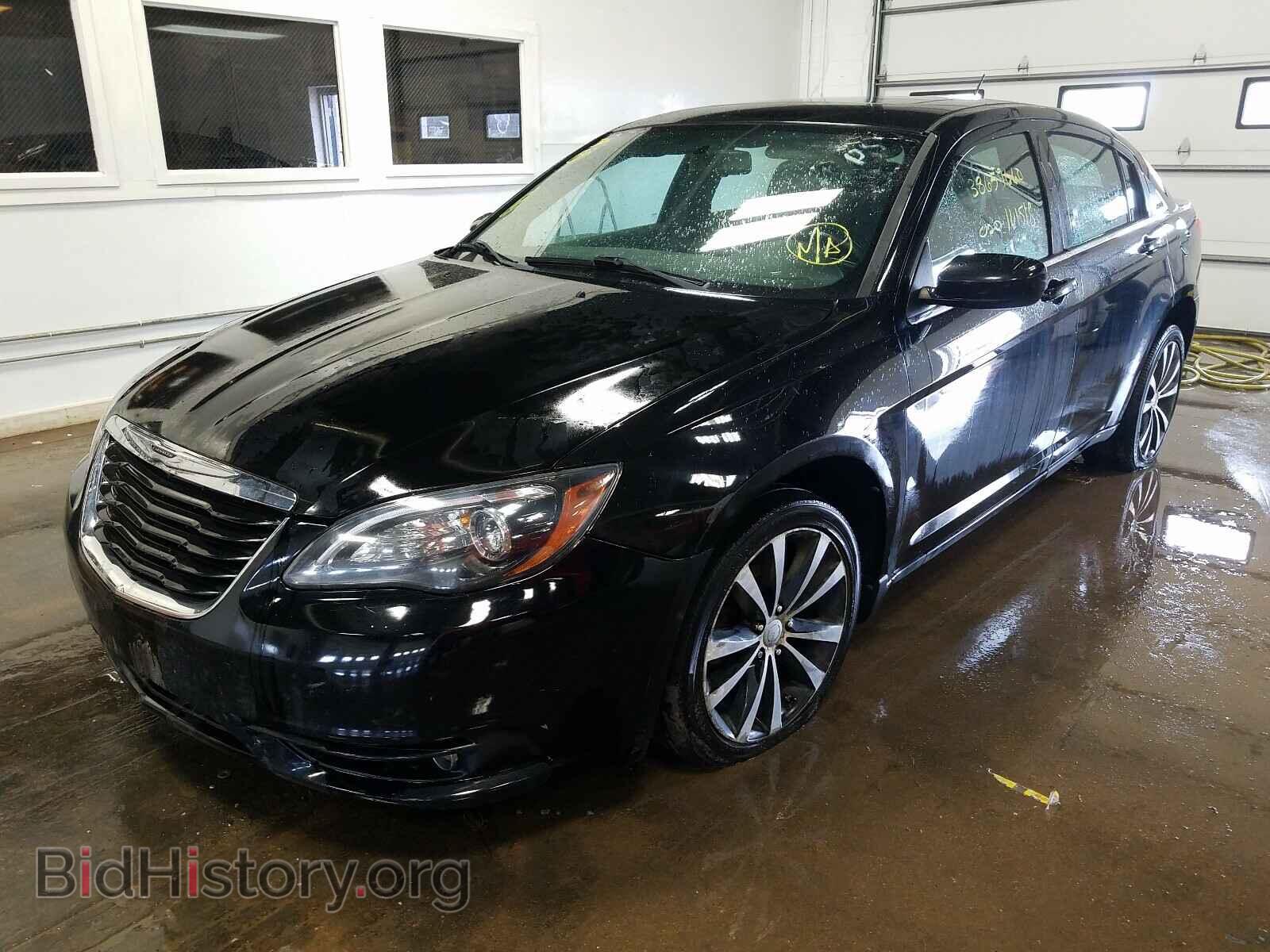 2011 CHRYSLER 200 - VIN: 1C3BC8FG4BN567163 - Фото 2