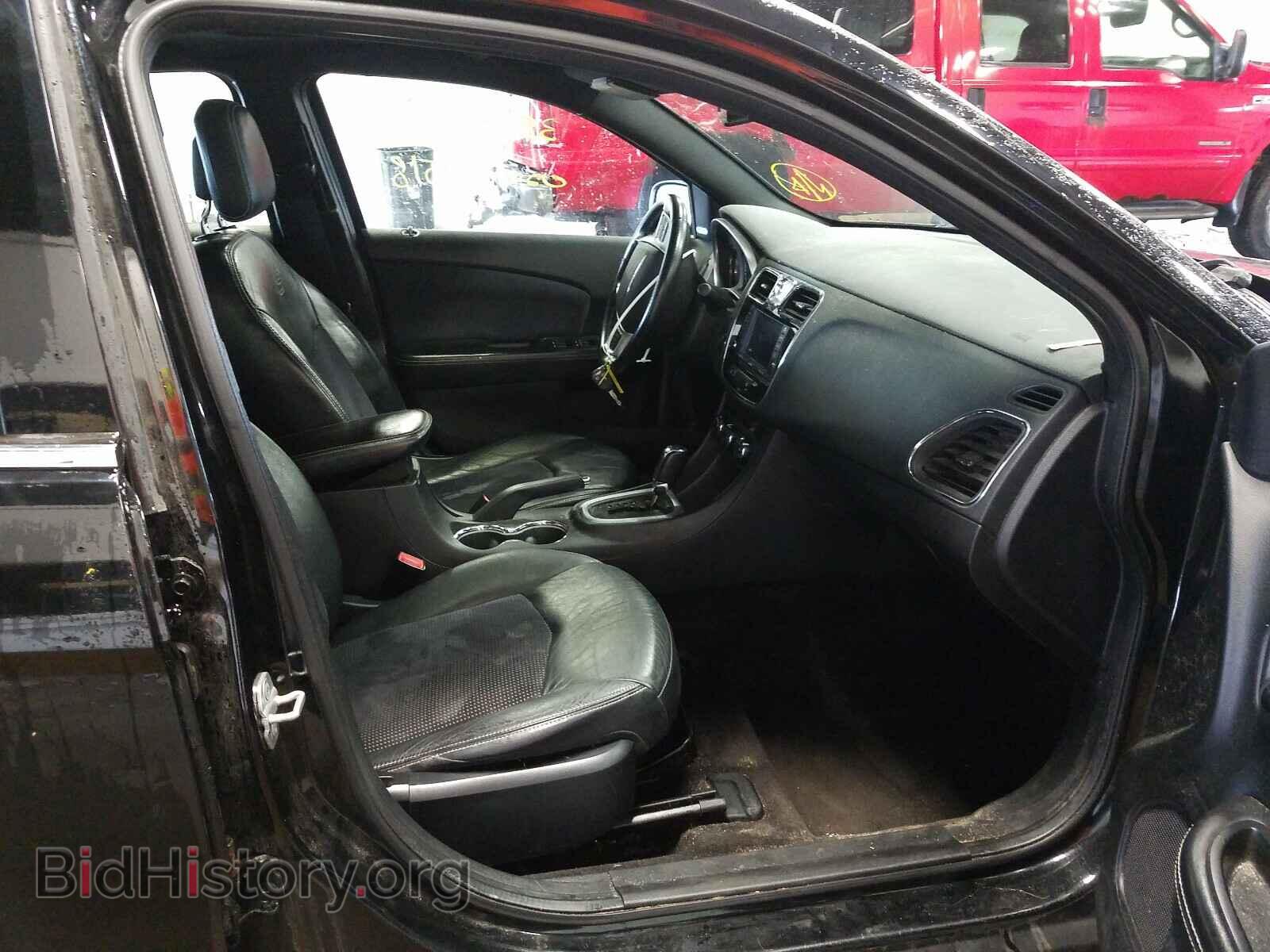 2011 CHRYSLER 200 - VIN: 1C3BC8FG4BN567163 - Фото 5