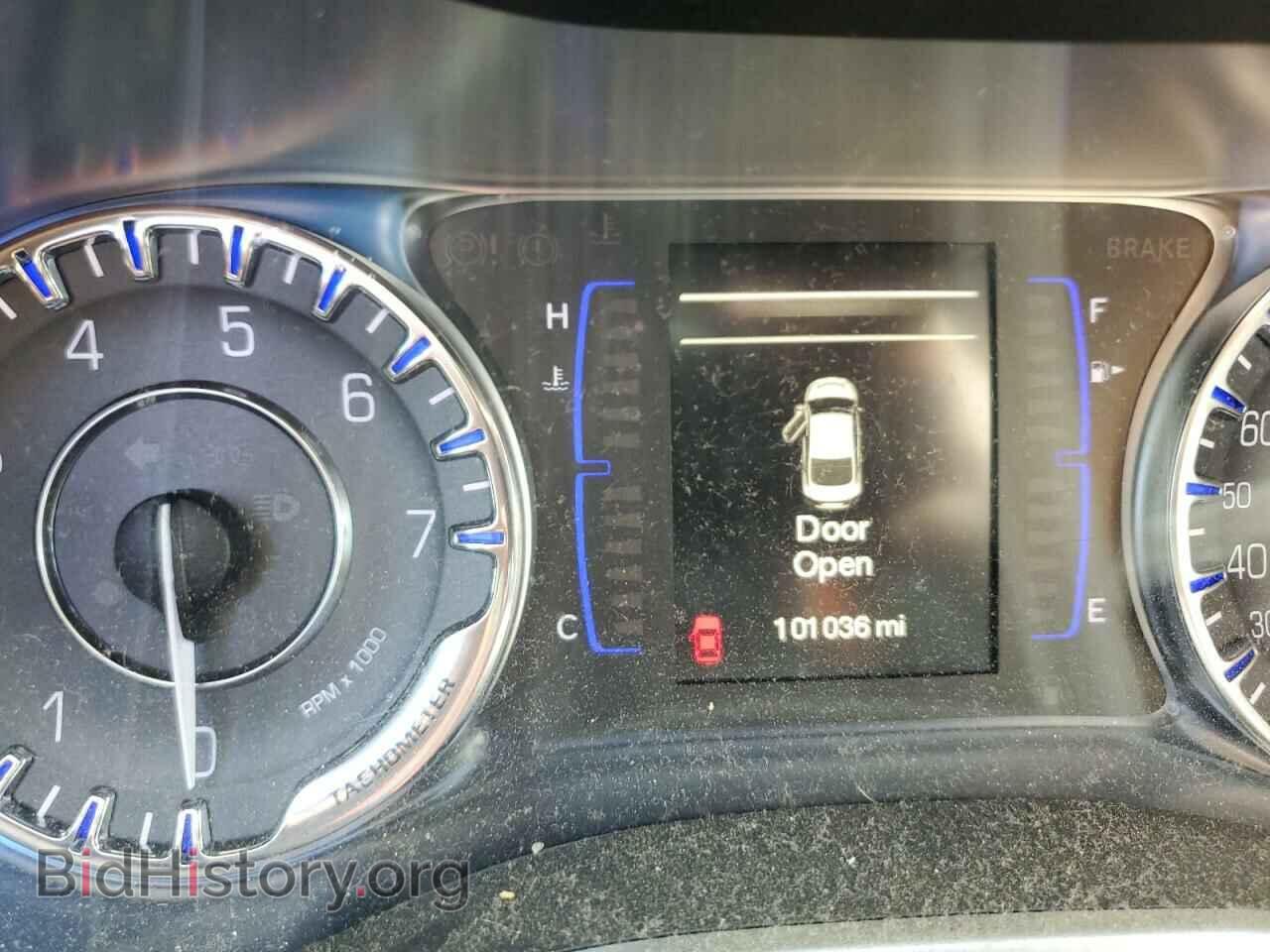 2015 CHRYSLER 200 - VIN: 1C3CCCAB9FN654422 - Фото 9