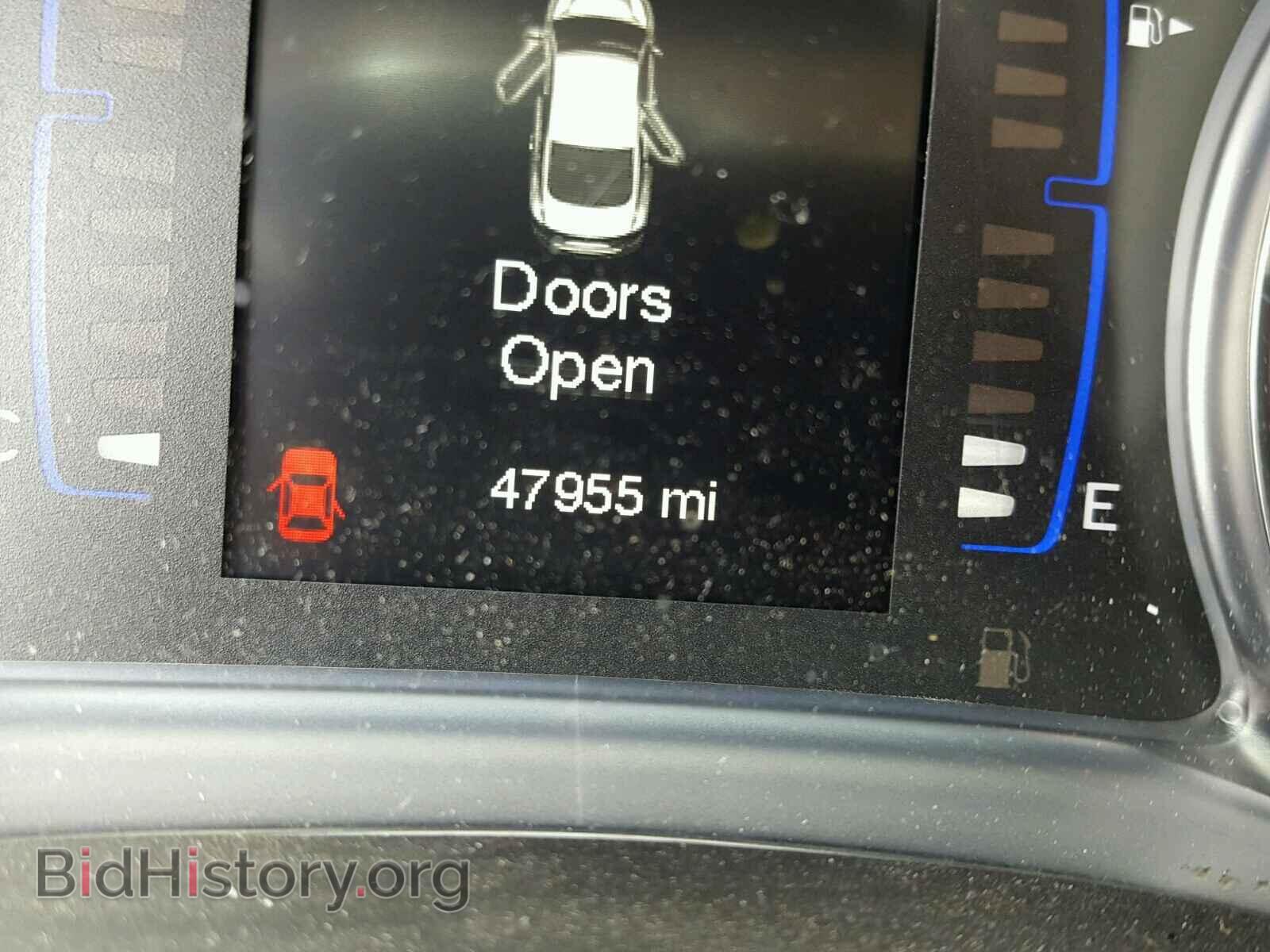 2015 CHRYSLER 200 - VIN: 1C3CCCAB2FN602985 - Фото 8