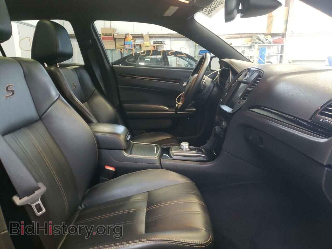 2016 CHRYSLER 300 - VIN: 2C3CCAGG8GH287644 - Фото 5