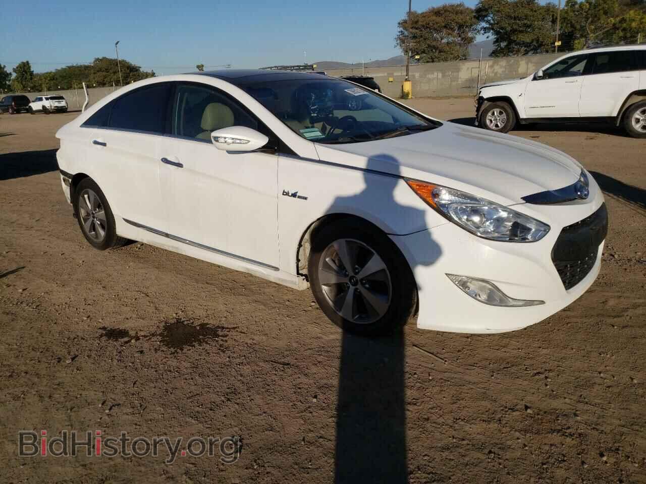 2012 HYUNDAI SONATA - VIN: KMHEC4A48CA044182 - Photo 4