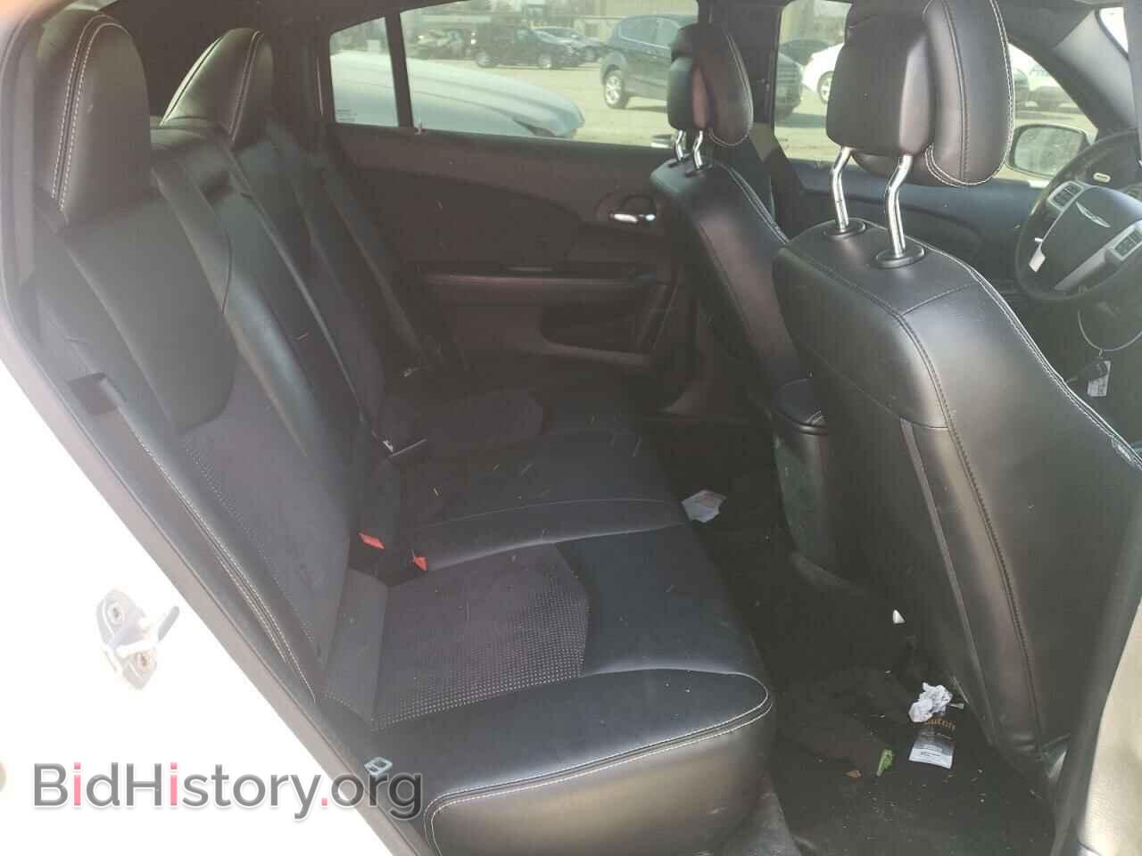 2011 CHRYSLER 200 - VIN: 1C3BC8FG1BN567332 - Фото 6