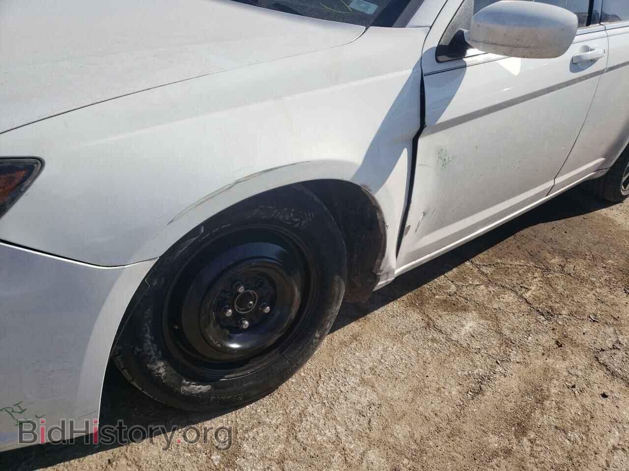 2011 CHRYSLER 200 - VIN: 1C3BC8FG1BN567332 - Фото 9