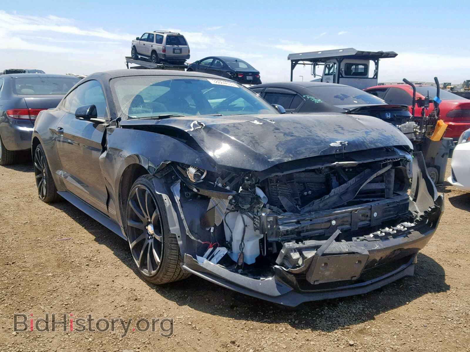 Photo 1FA6P8TH8H5323741 - FORD MUSTANG 2017