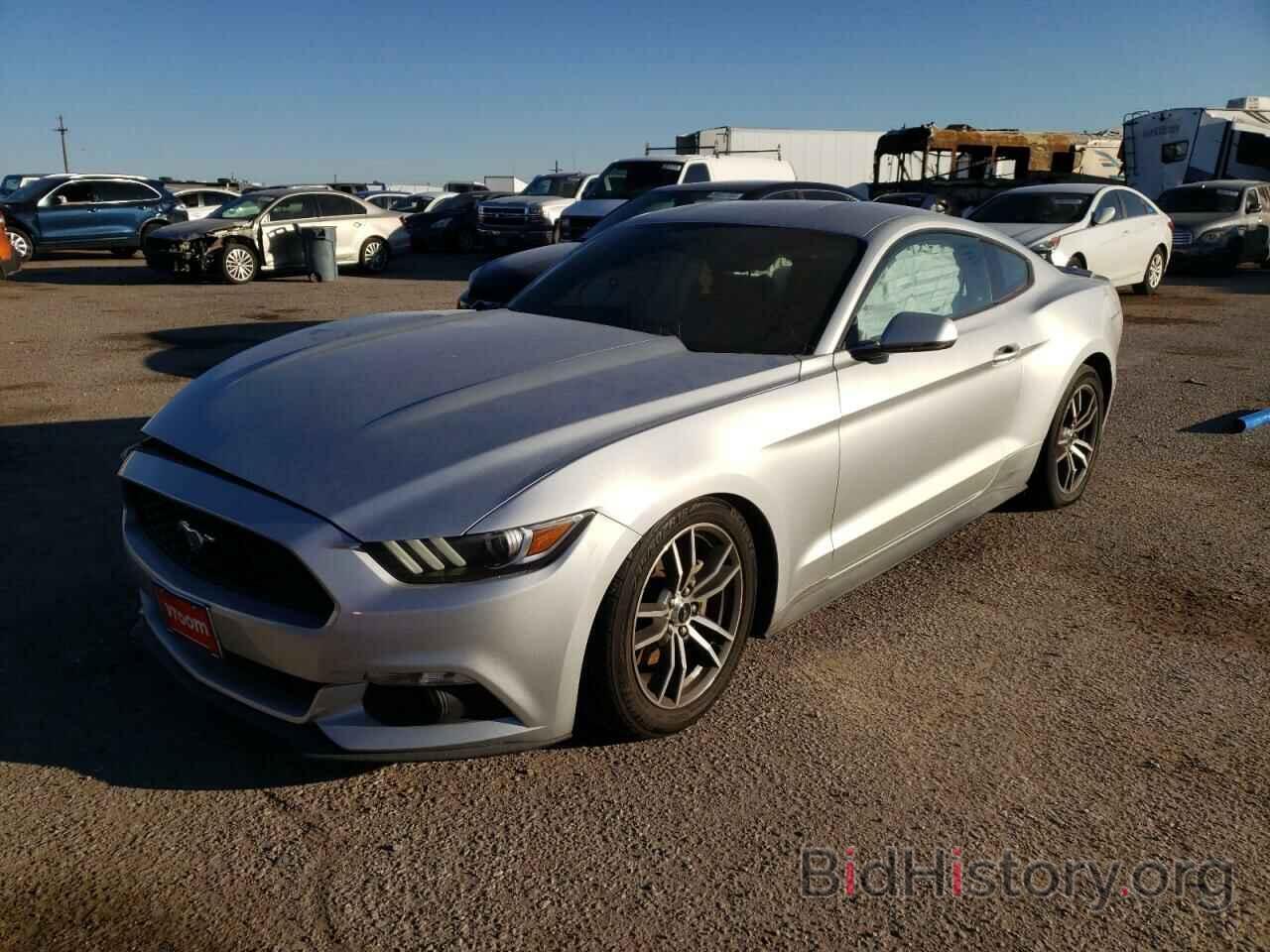 Photo 1FA6P8TH2H5292910 - FORD MUSTANG 2017