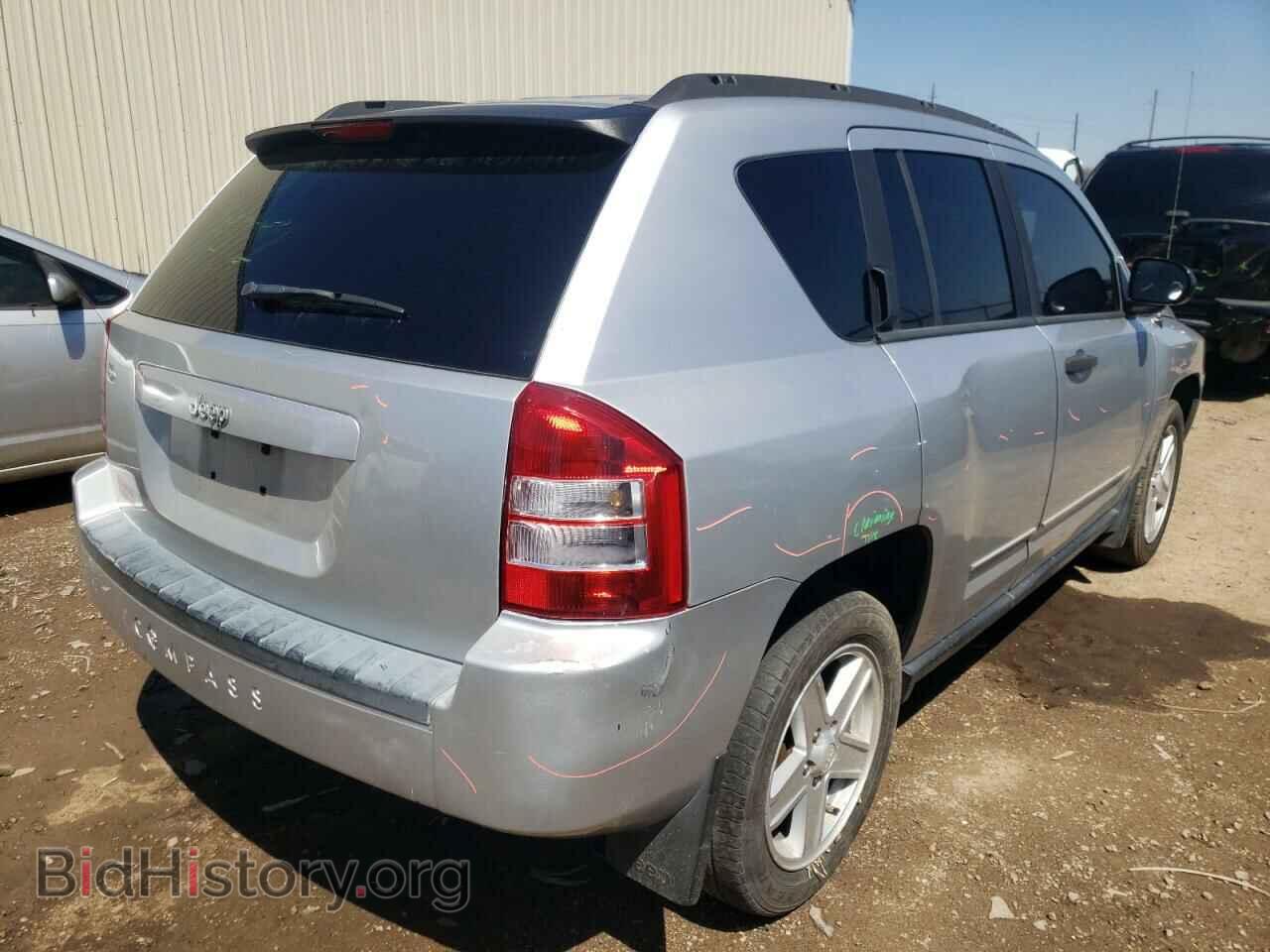 2008 JEEP COMPASS - VIN: 1J8FT47W28D714065 - Photo 4