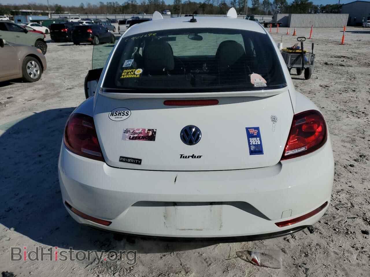 2018 VOLKSWAGEN BEETLE - VIN: 3VWFD7AT5JM714458 - Фото 6