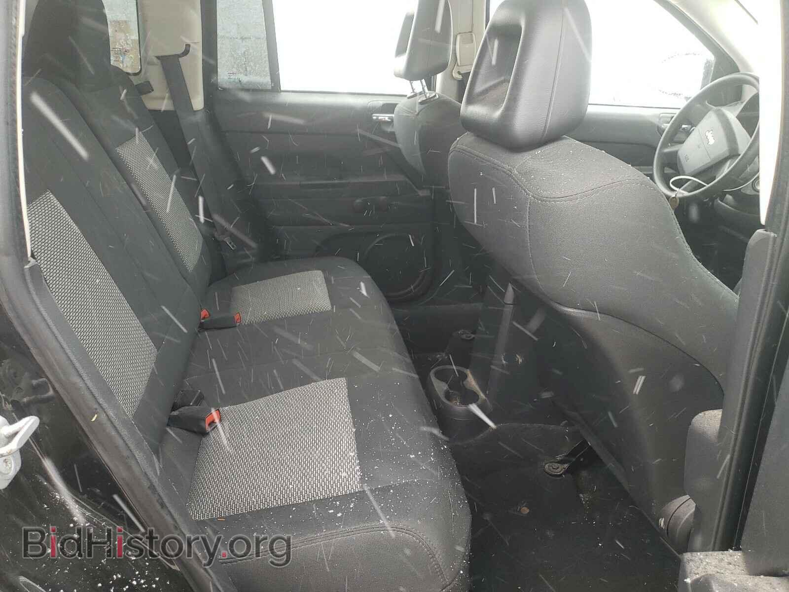 2009 JEEP COMPASS - VIN: 1J4FT47B69D122703 - Photo 6