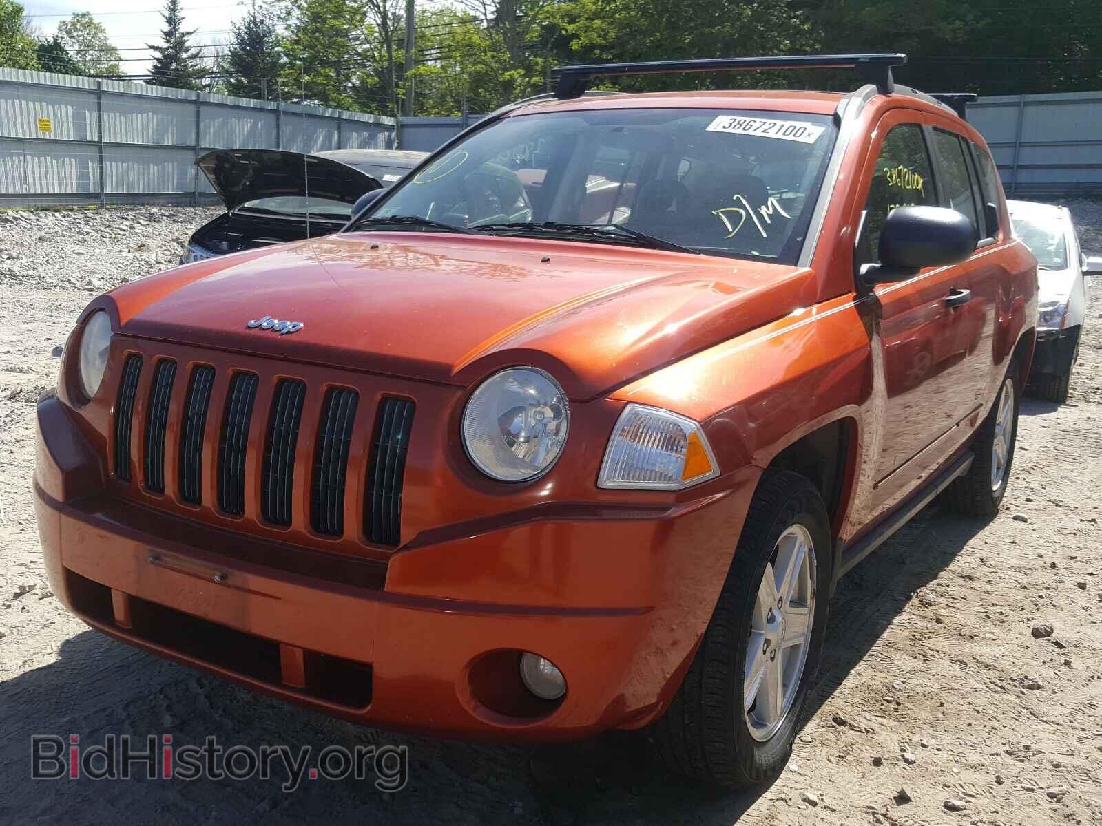2008 JEEP COMPASS - VIN: 1J8FT47WX8D572872 - Фото 2