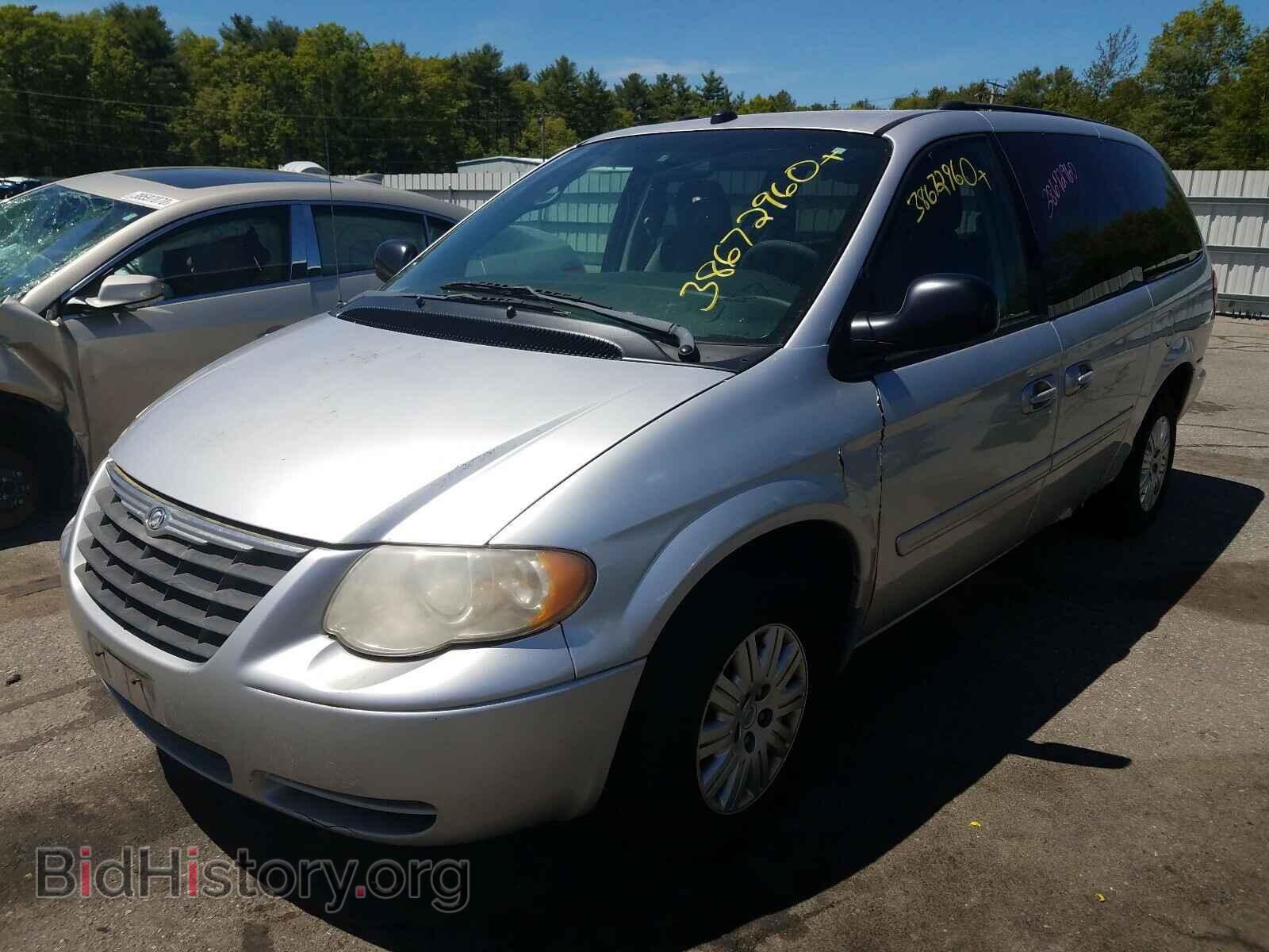 2005 CHRYSLER MINIVAN - VIN: 2C4GP44R35R592016 - Фото 2