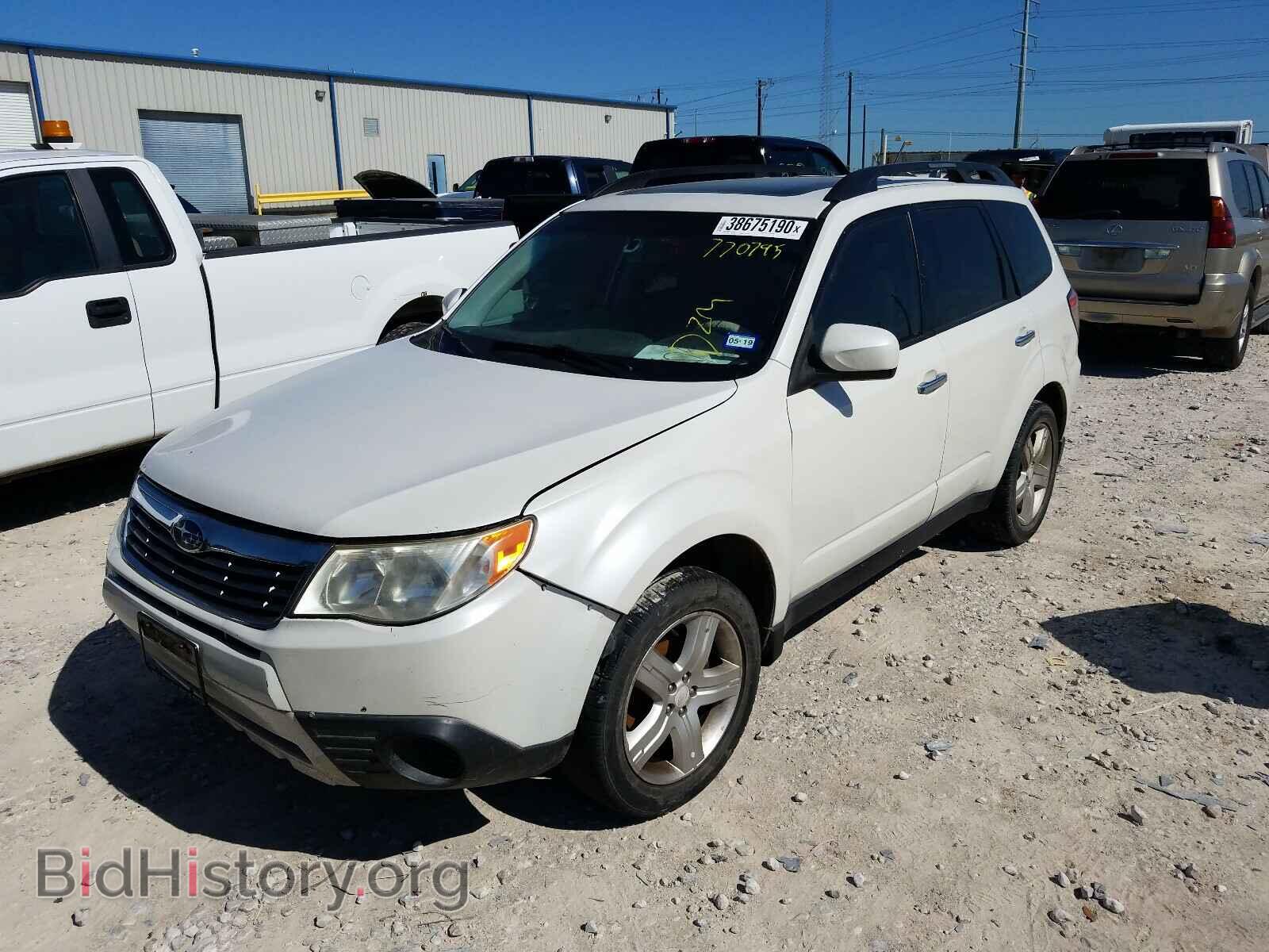 2010 SUBARU FORESTER - VIN: JF2SH6CC2AH770795 - Фото 2