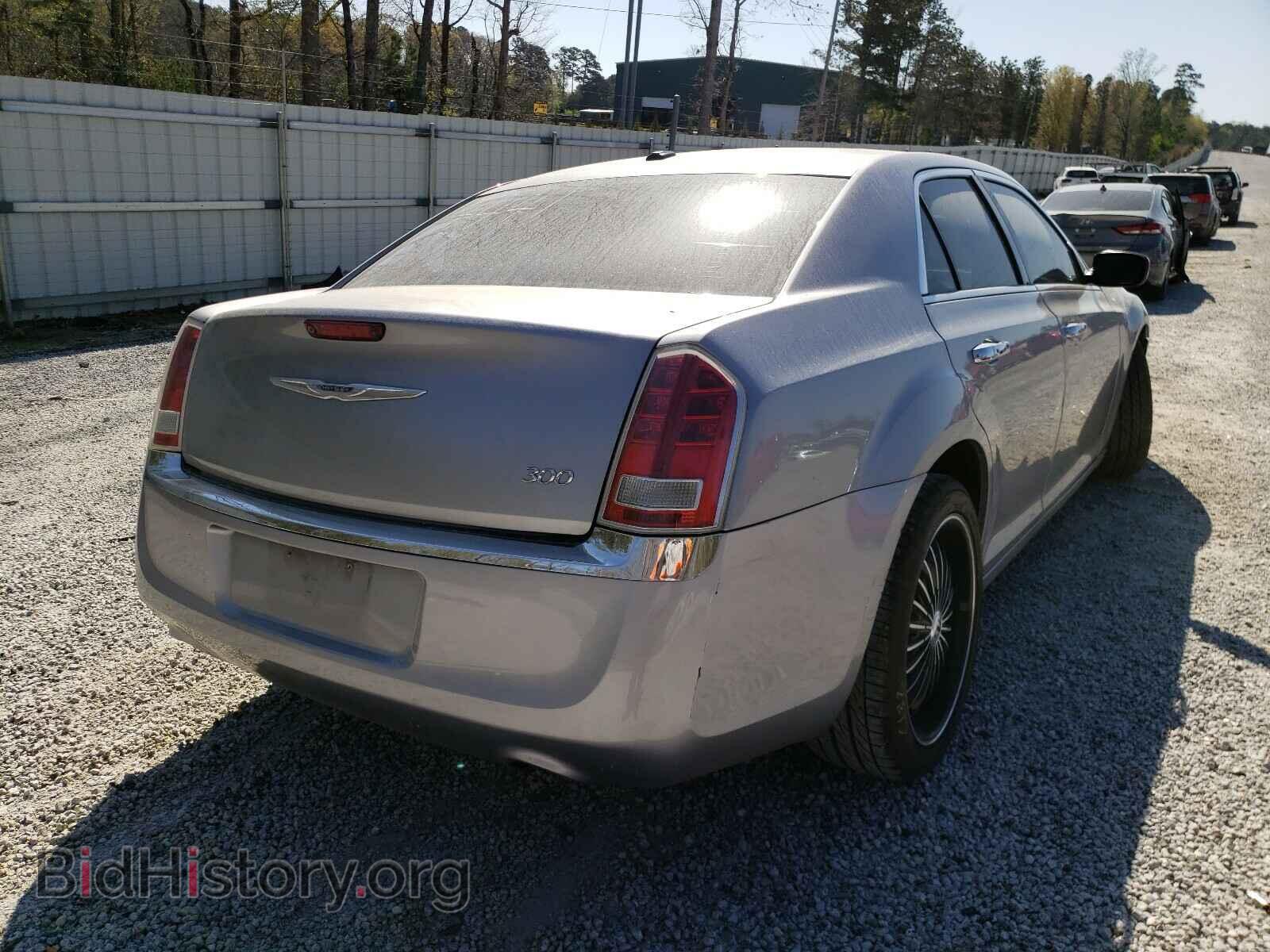 2013 CHRYSLER 300 - VIN: 2C3CCAAG8DH707441 - Фото 4