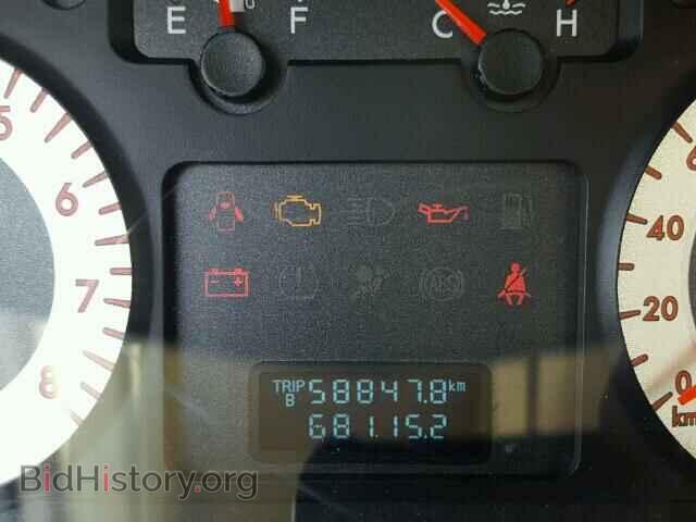 2010 MAZDA TRIBUTE - VIN: 4F2CY0C79AKM06332 - Фото 8