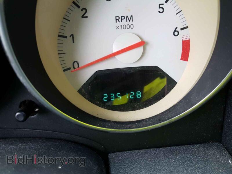 2008 Dodge CALIBER (VIN 1B3HB78K58D718337) — фото 8 из 10