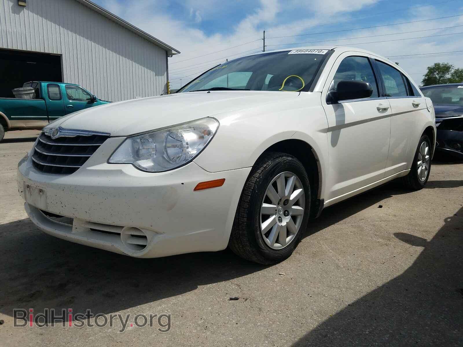 2010 CHRYSLER SEBRING - VIN: 1C3CC4FB1AN212483 - Фото 2