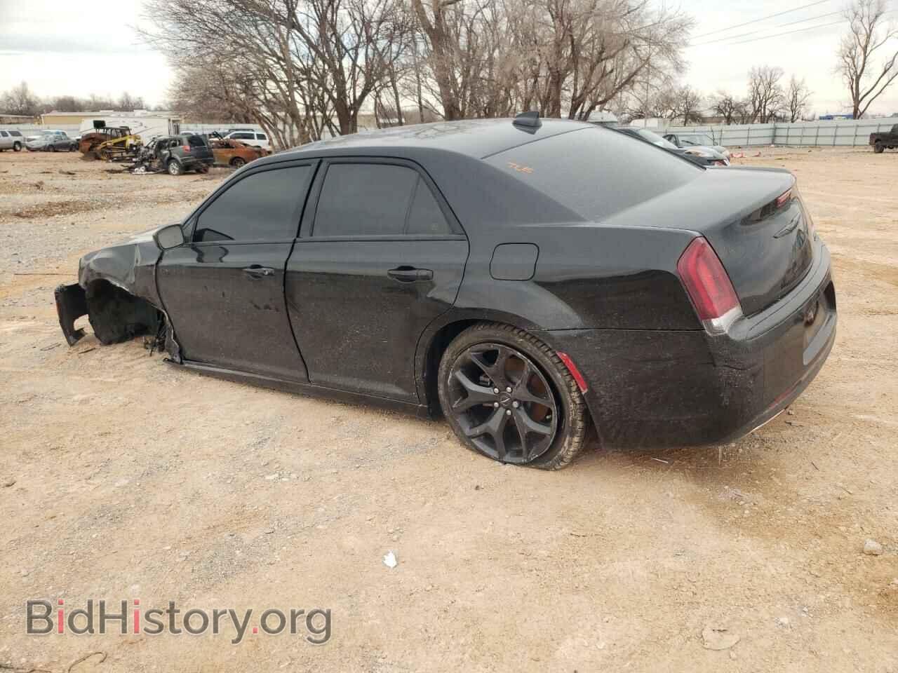 2021 CHRYSLER 300 - VIN: 2C3CCAAG9MH589514 - Фото 2