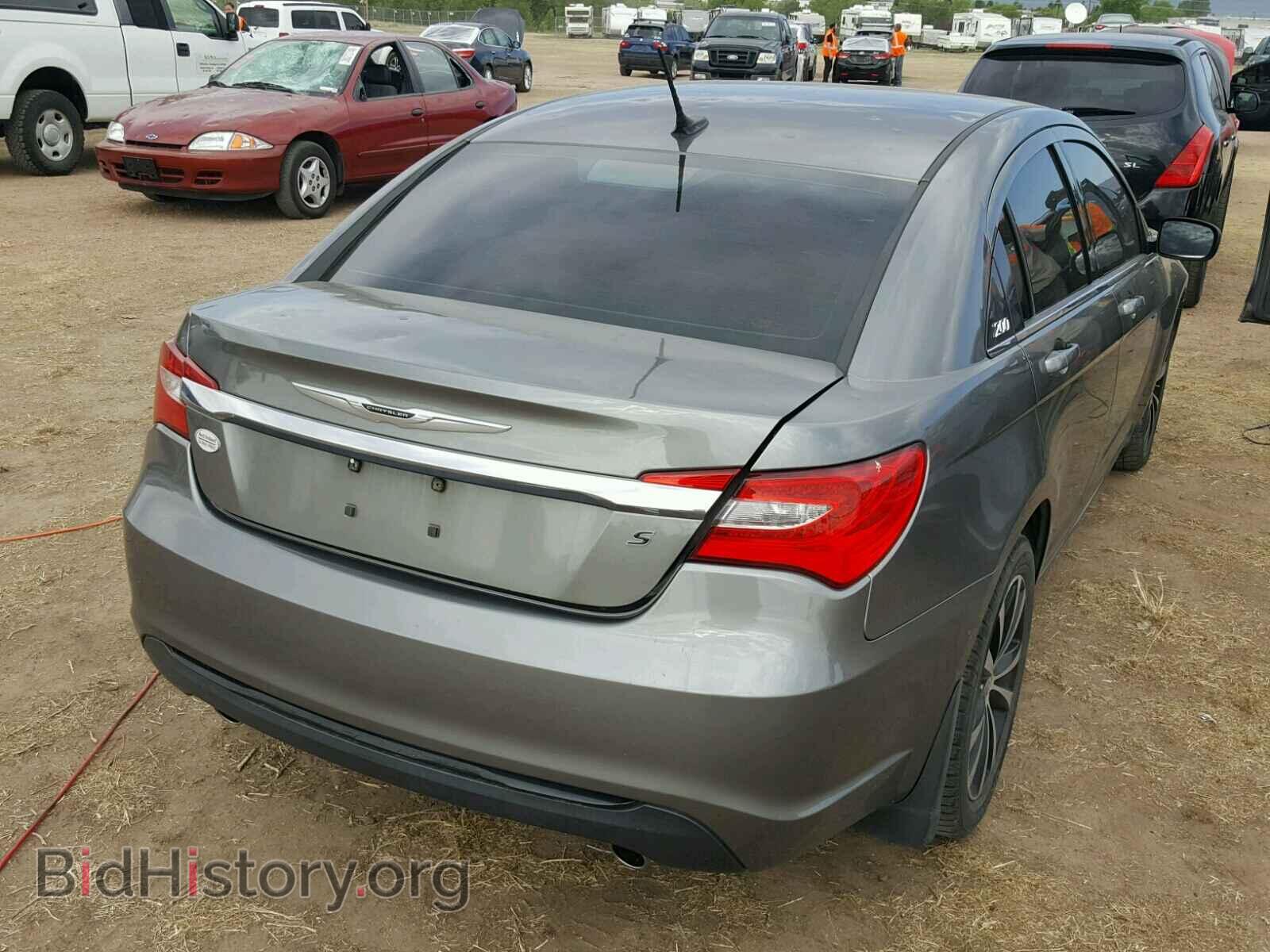 2012 CHRYSLER 200 - VIN: 1C3CCBHG2CN162421 - Photo 4