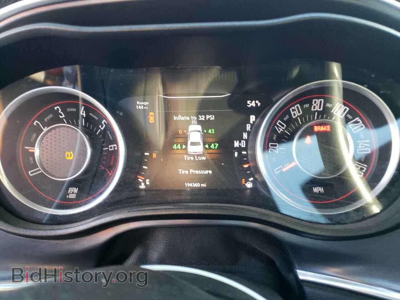 2015 DODGE CHALLENGER - VIN: 2C3CDZAG8FH702030 - Фото 9