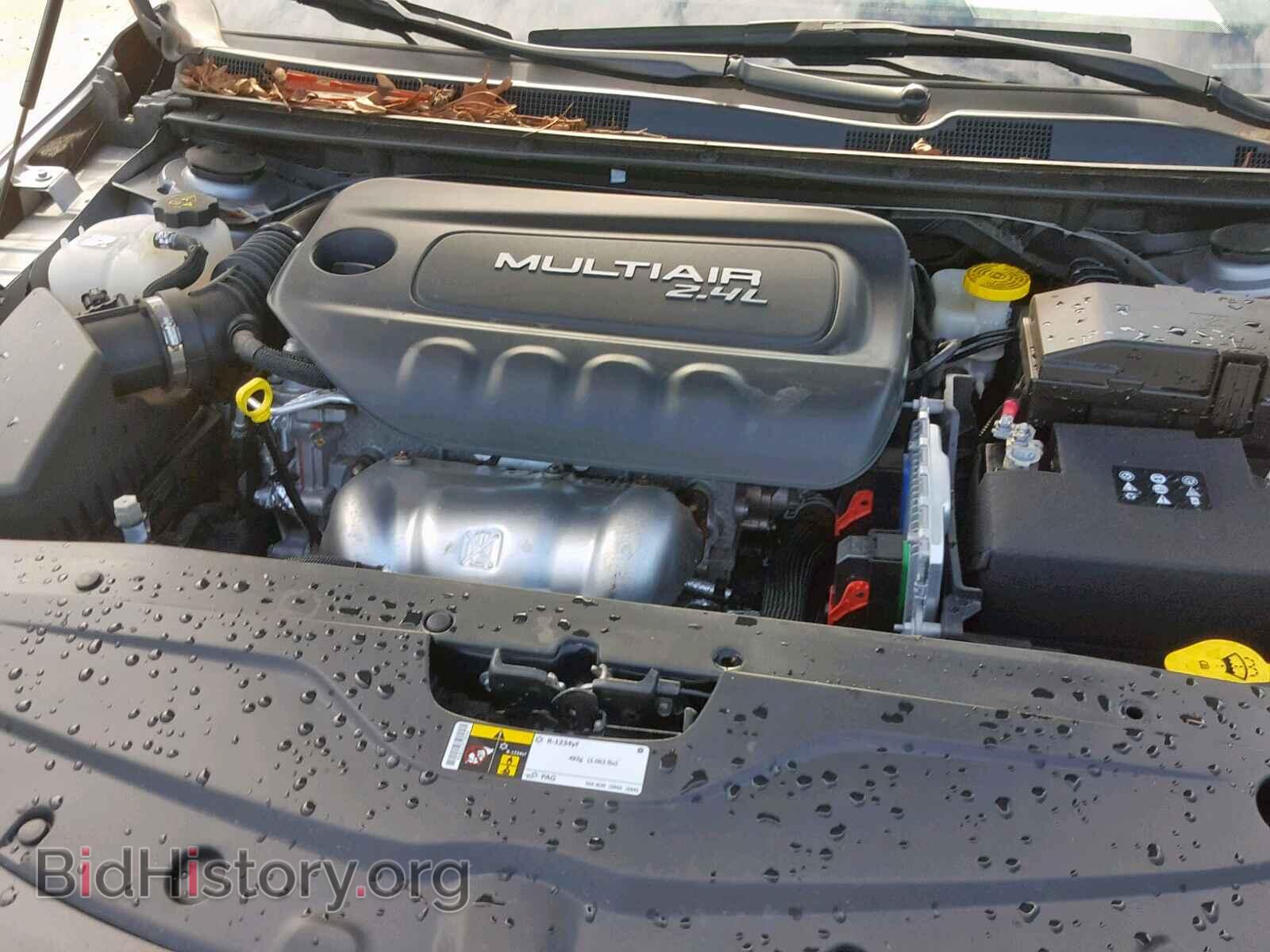 2016 CHRYSLER 200 - VIN: 1C3CCCAB7GN116450 - Photo 7