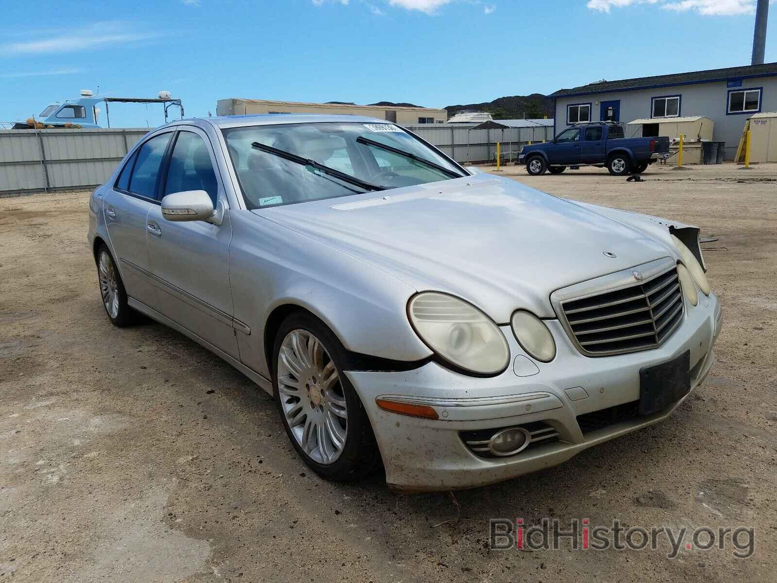 Photo WDBUF56X58B312041 - MERCEDES-BENZ E CLASS 2008