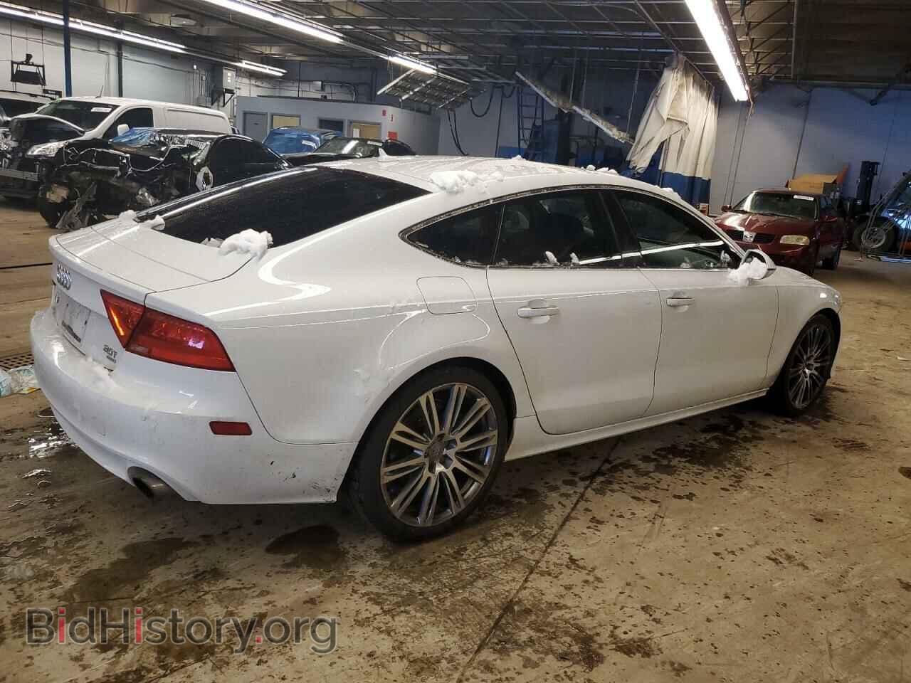 2013 AUDI A7 - VIN: WAUYGAFC4DN132917 - Фото 3