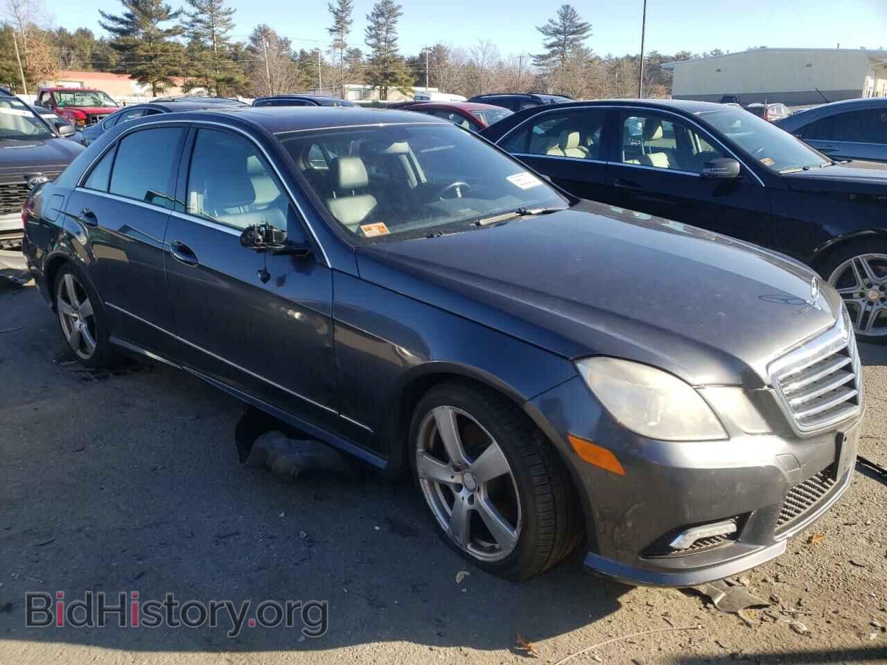 2011 MERCEDES-BENZ E-CLASS - VIN: WDDHF8HB1BA418575 - Фото 4